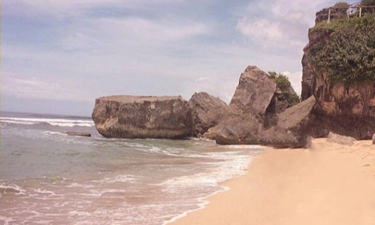 Daya Tarik Pantai Indrayanti