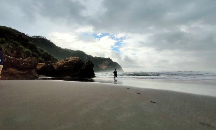 Daya Tarik Pantai Parangtritis