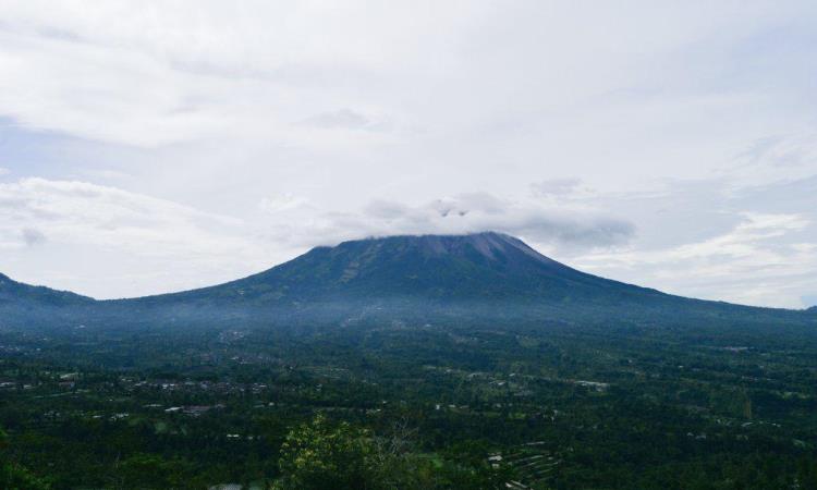 Daya Tarik Wisata Ketep Pass