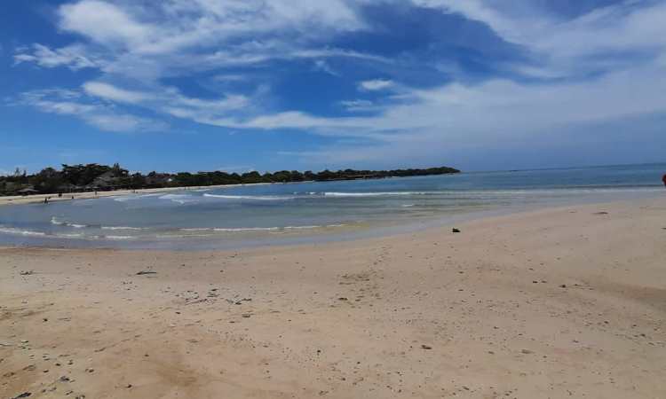 Daya Tarik dari Pantai Bandengan