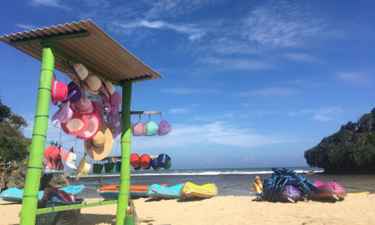Fasilitas Pantai Drini
