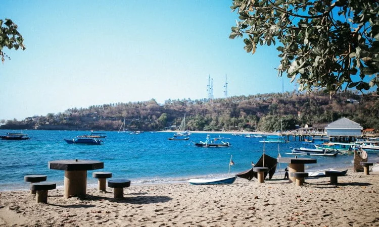 Fasilitas Pantai Senggigi Lombok