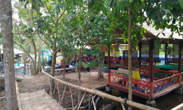 Fasilitas di Sumber Maron Malang