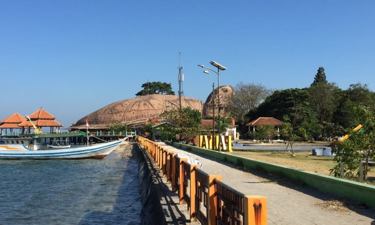 Harga Tiket Pantai Kartini