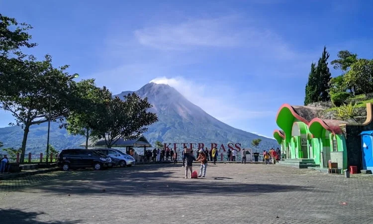 Kegiatan Ketep Pass