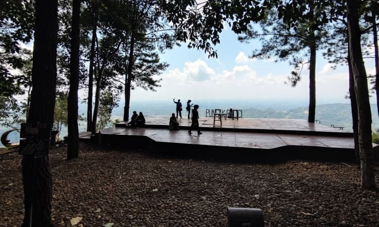 Kegiatan Puncak Becici Dlingo