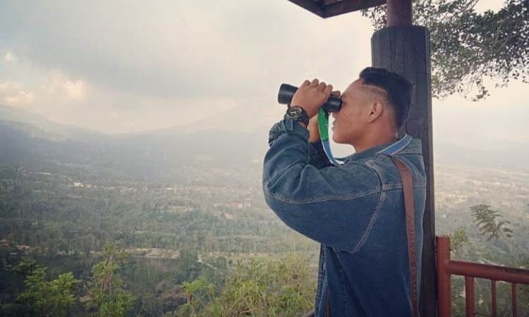 Kegiatan di Ketep Pass