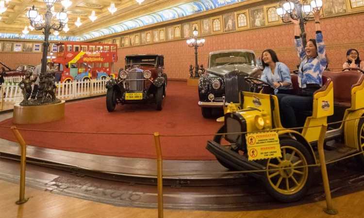 Kegiatan di Museum Angkut