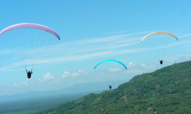 Kegiatan di Pantai Parangtritis Jogja