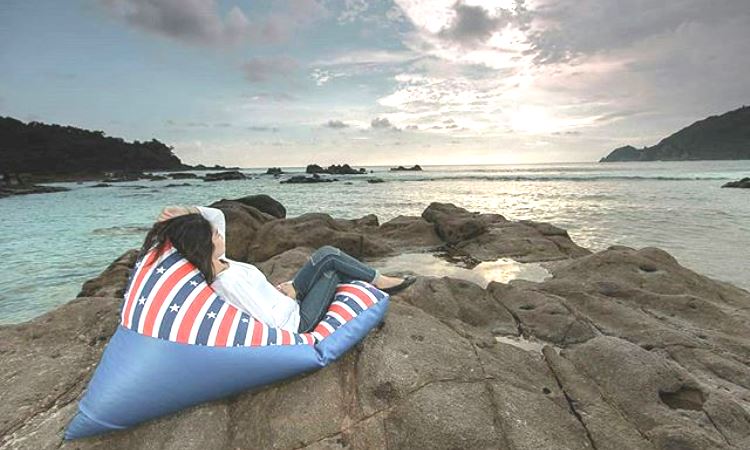 Kegiatan di Pantai Wediombo Jogja