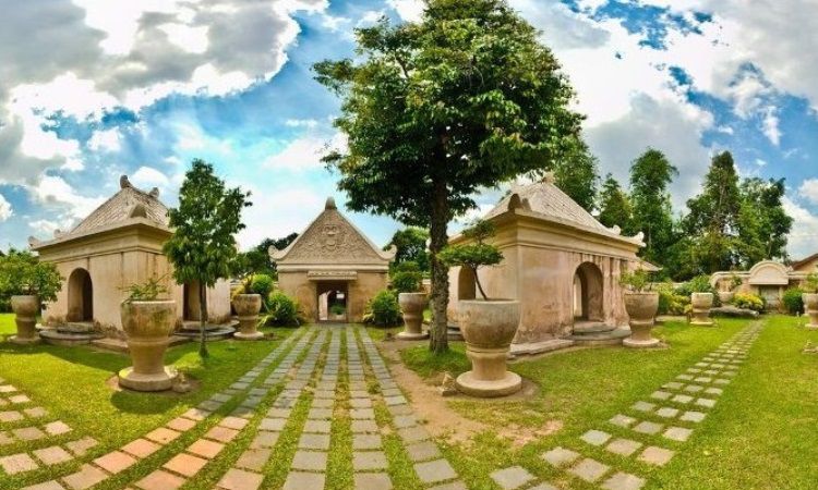 Sejarah Taman Sari Jogja