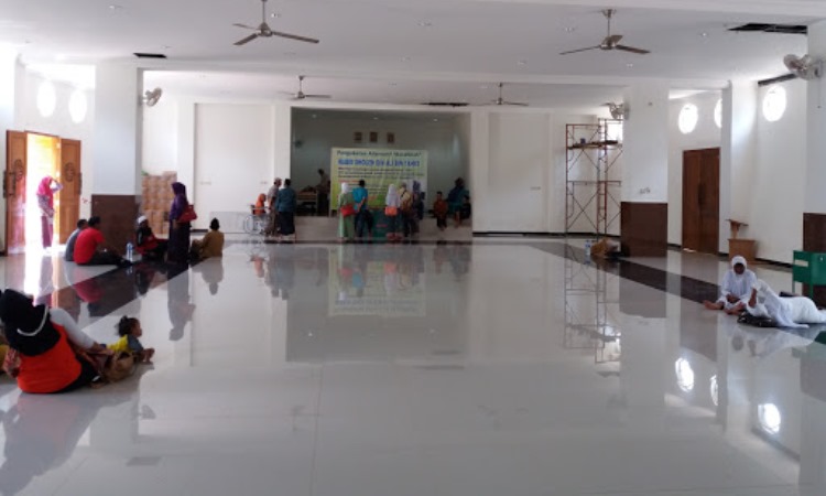 Daya Tarik & Keunikan Masjid Kapal Semarang