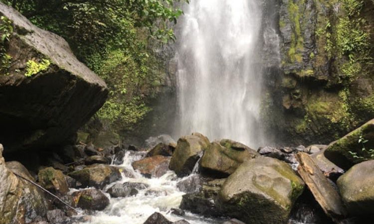 Harga Tiket Wisata Air Terjun Tunan Talawaan