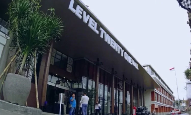 Level 21 Mall