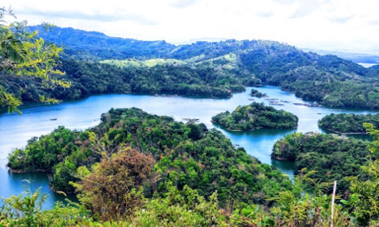 Mengulik Legenda Waduk Terbesar