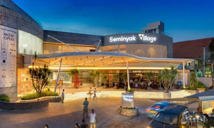 Seminyak Village