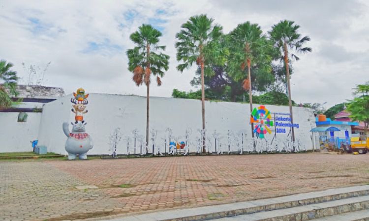 Alamat Benteng Kuto Besak