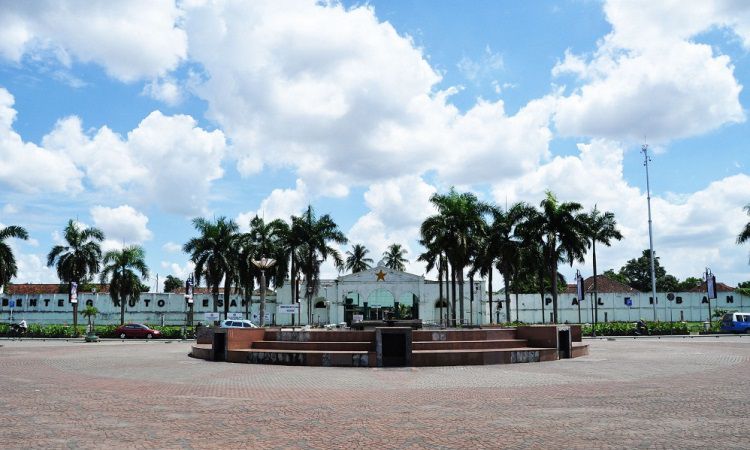 Benteng Kuto Besak, Benteng Peninggalan Kesultanan Palembang Darussalam Benteng Kuto Besak, Benteng Peninggalan Kesultanan Palembang Darussalam