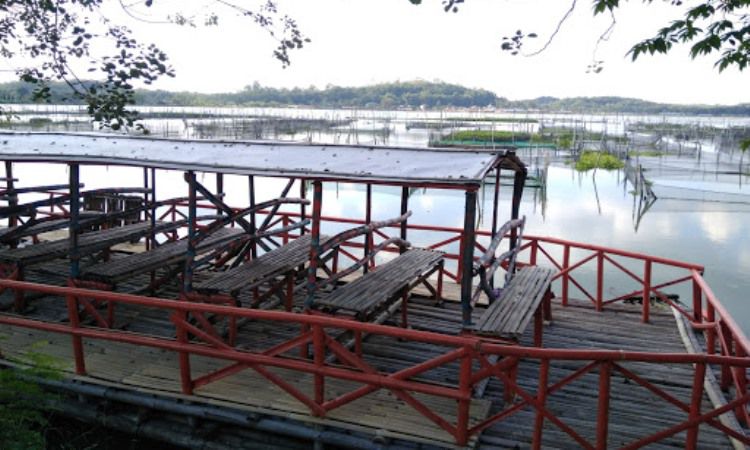 Fasilitas di Rowo Jombor Klaten