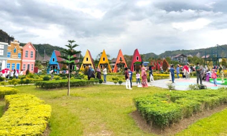 Aktivitas Seru di Lembah Harau