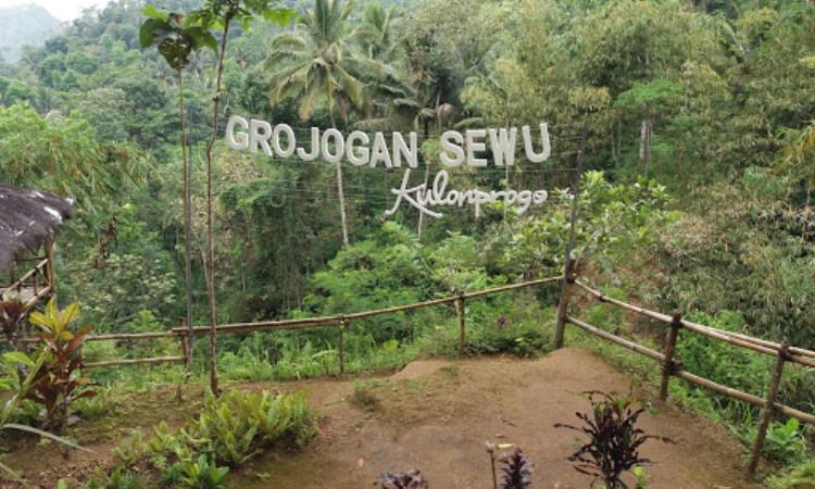 Alamat Grojogan Sewu