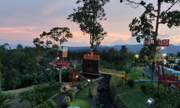 Daya Tarik Dimiliki Puncak Mas