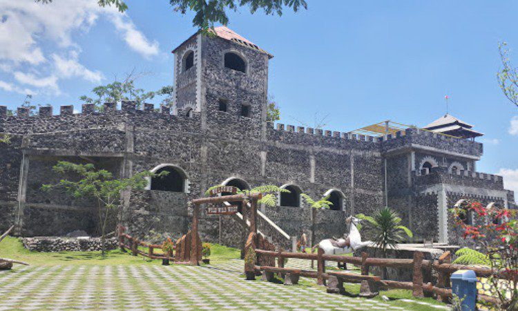 Fasilitas The Lost World Castle Jogja