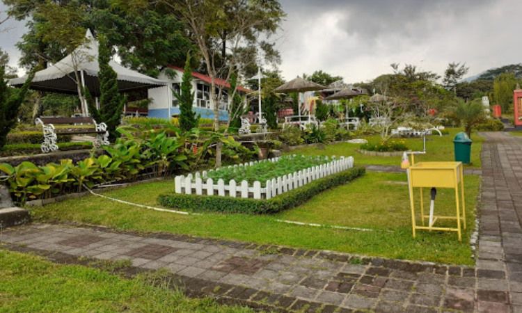 Fasilitas di Merapi Park