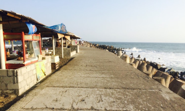 Fasilitas di Pantai Glagah Jogja