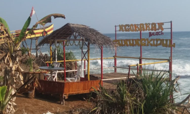 Pantai Ngobaran, Wisata Pantai Eksotis di Gunung Kidul