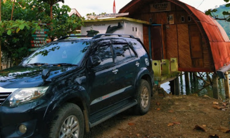 Fasilitas di Teluk Kiluan Lampung
