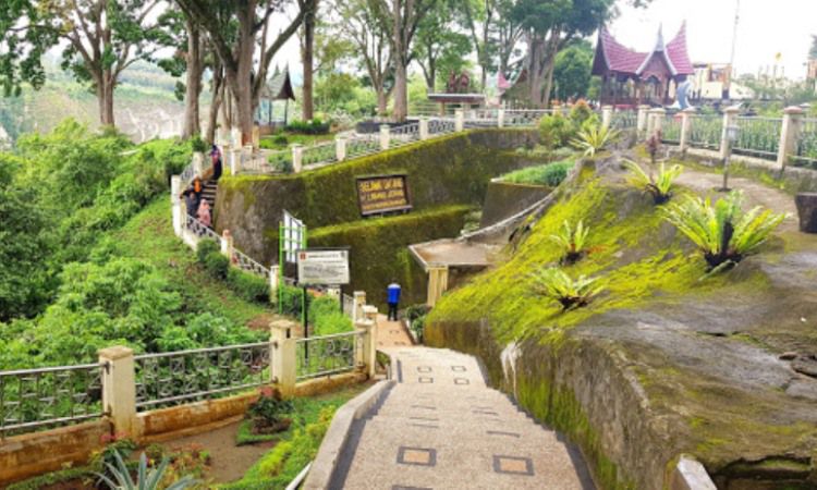 Harga Tiket Ngarai Sianok