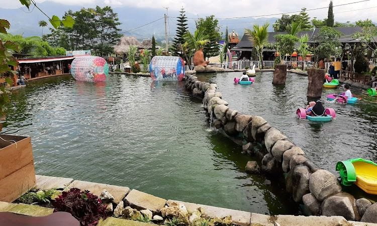 Aktivitas Desa Wisata Pujon Kidul