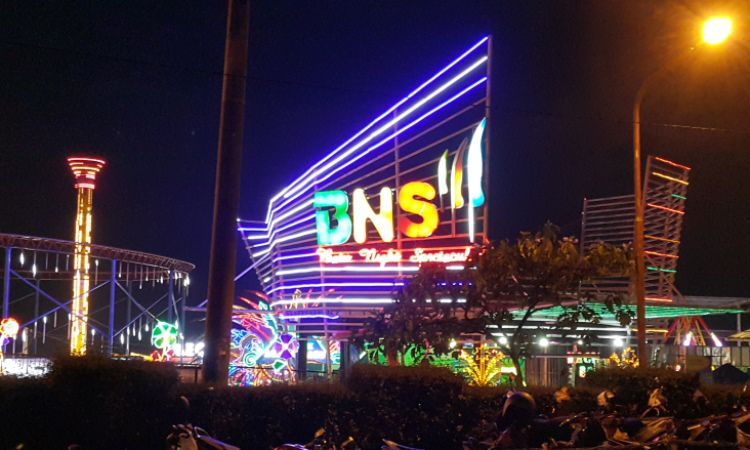 Batu Night Spectacular Bns Wisata Malam Di Batu Malang Dengan Wahana