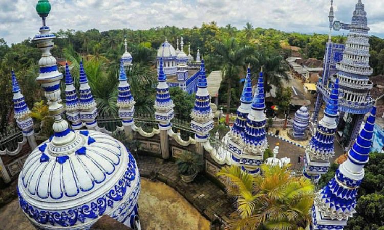 Desain Masjid Tiban Malang
