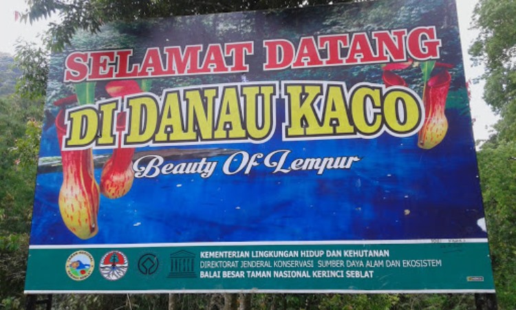 Alamat Danau Kaco
