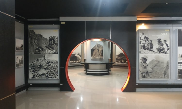 Alamat Museum Gunung Merapi