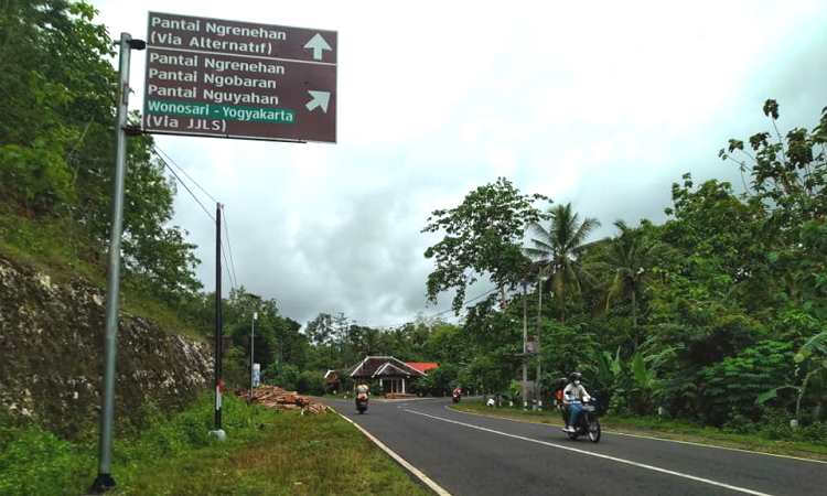 Alamat Pantai Ngrenehan