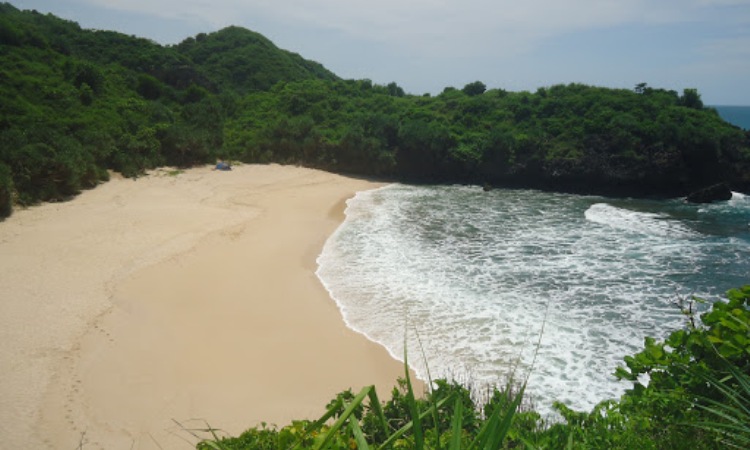 Alamat Pantai Sedahan