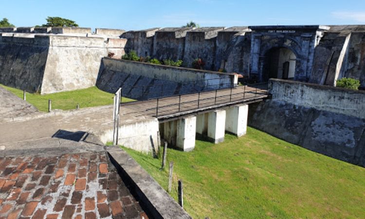 Daya Tarik Benteng Marlborough