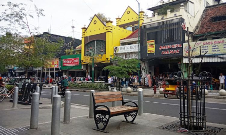 Daya Tarik Dimiliki Jalan Malioboro