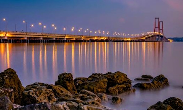 Daya Tarik dari Jembatan Suramadu