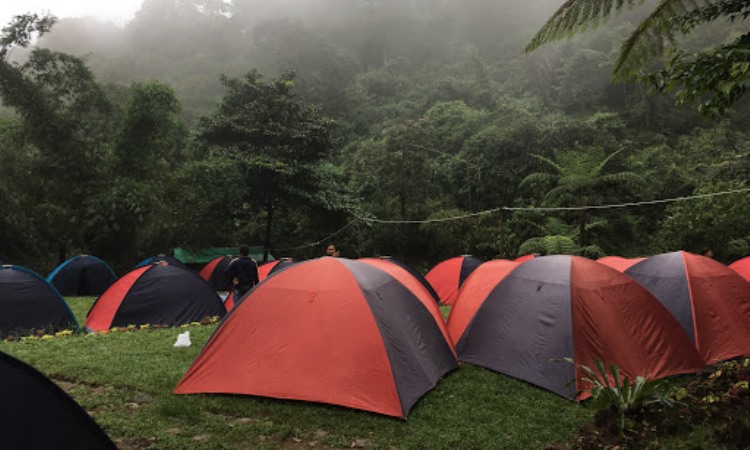 Kegiatan di Curug Pangeran