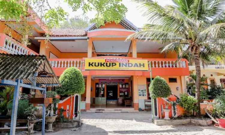 Penginapan Pantai Ngrenehan