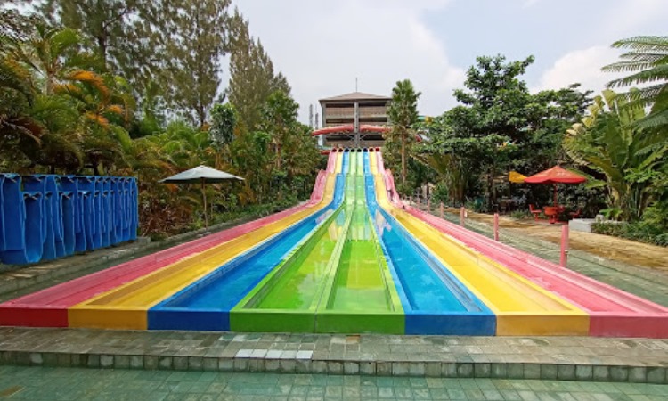 Wahana di Jogja Bay