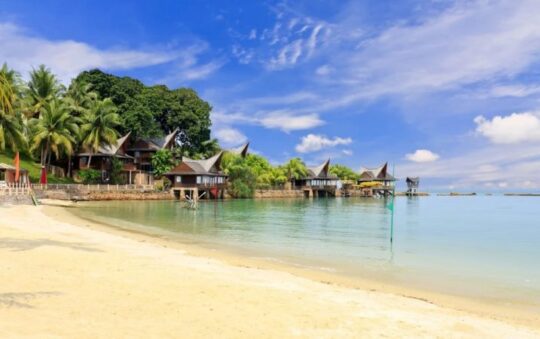 Pantai Nongsa, Destinasi Pantai Nan Eksotis di Pulau Batam