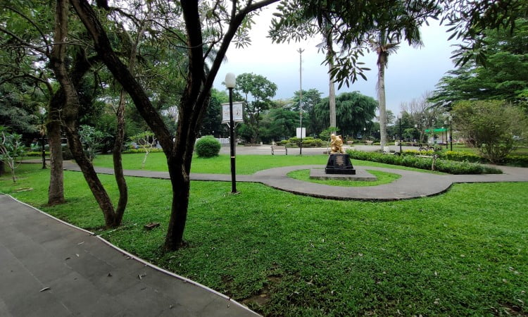 Aktivitas Taman Kencana