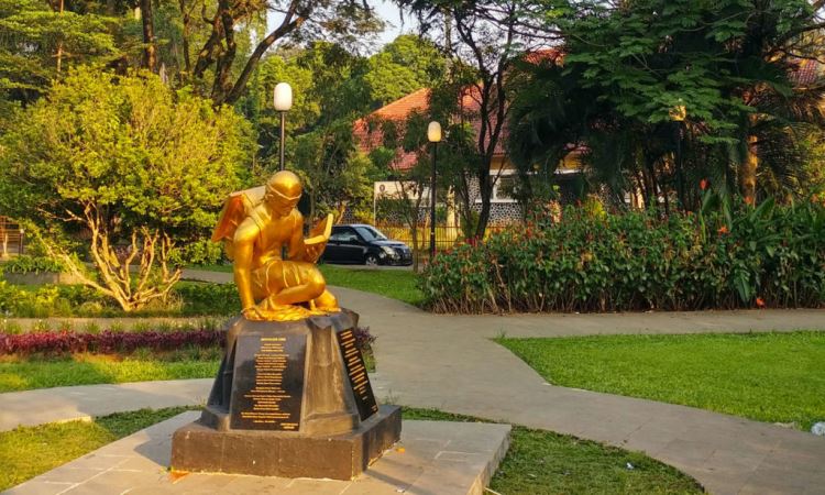 Taman Kencana, Taman Bersejarah untuk Nongkrong & Kulineran di Kota Bogor