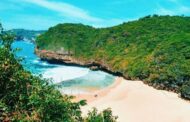 Pantai Greweng, Pantai Tersembunyi yang Sarat Misteri di Gunung Kidul Jogja Pantai Greweng, Pantai Tersembunyi yang Sarat Misteri di Gunung Kidul Jogja