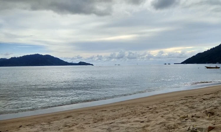 Alamat Pantai Carolina